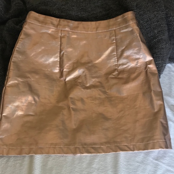 SOLD! - Rose Gold Metallic Mini Skirt - Picture 3 of 6